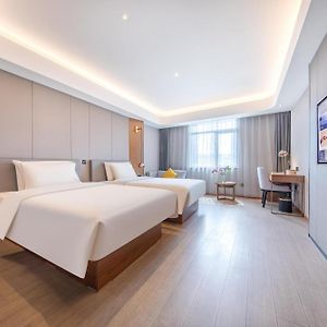 Jimu Twin Room
